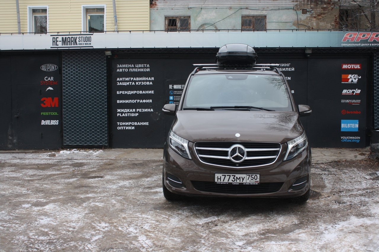 Mercedes V-klasse. Антигравийная защита самовосстанавливающейся пленкой ...