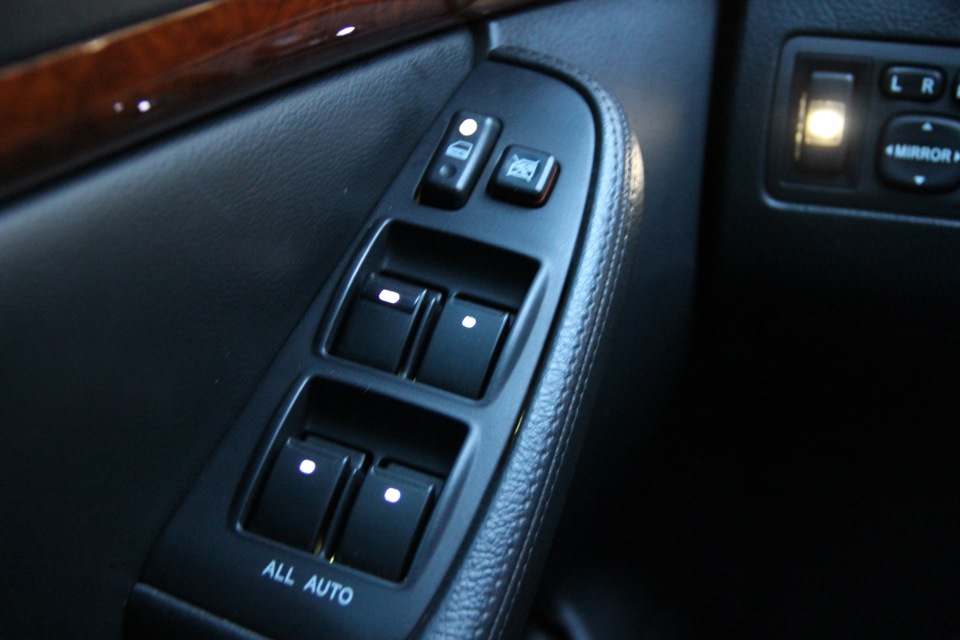 Подсветка кнопок тойота. Блок управления стеклоподъемников Авенсис 2. Блок стеклоподъемников Тойота Авенсис 2. Блок стеклоподъемников Авенсис 2007. Блок кнопок стеклоподъемников Toyota Avensis.