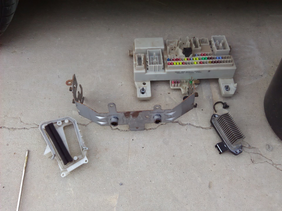 1a183d2s 960 Мазда 3 как поменять салонный фильтр