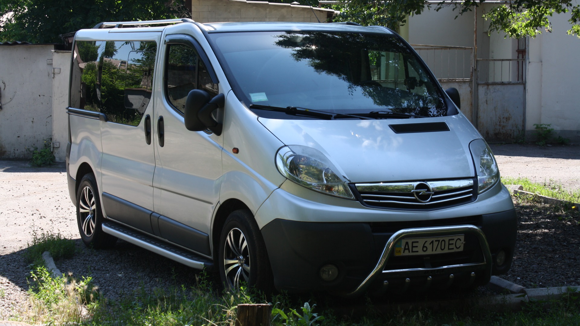 Опель Виваро 2007. Opel Vivaro 1999. Опель Виваро 2.5 дизель. Opel Vivaro 2002.