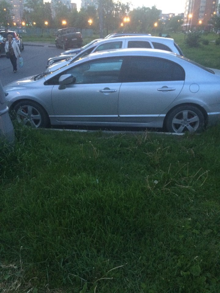 Установка межвитковых проставок — Honda Civic 4D (8G), 1,8 л, 2008 года ...