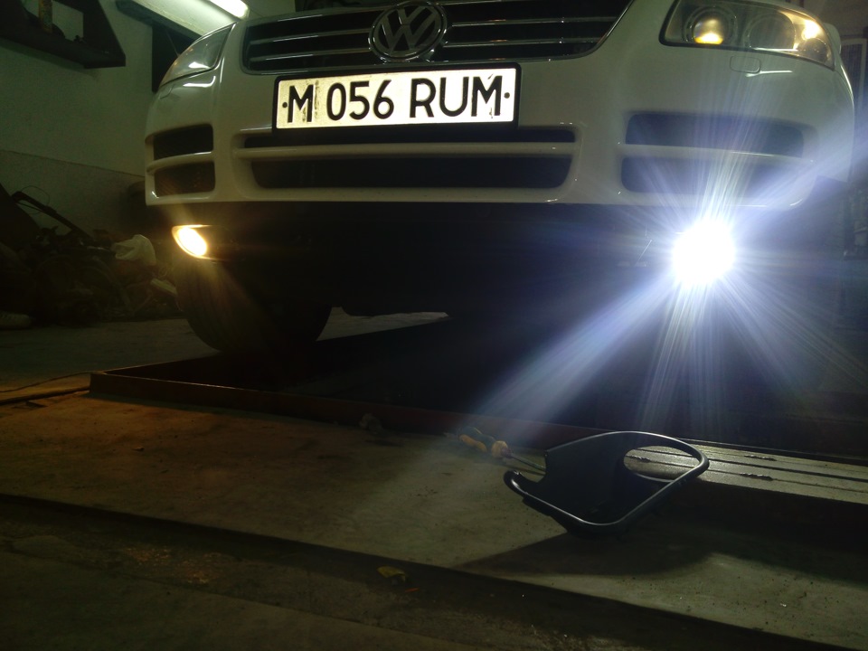 Диодные лампы — Volkswagen Touareg (1G), 3,2 л, 2005 года | аксессуары ...