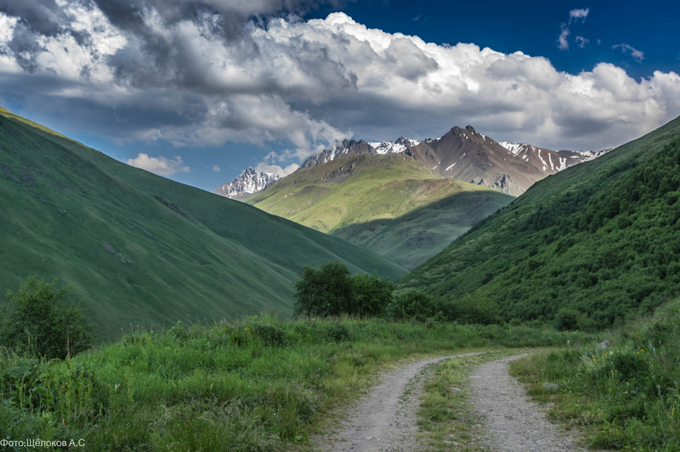 Перевал шаукам на машине. Смотреть фото Перевал шаукам на машине. Смотреть картинку Перевал шаукам на машине. Картинка про Перевал шаукам на машине. Фото Перевал шаукам на машине