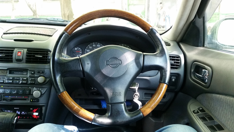 Как снять руль ниссан санни fb15 Замена руля, кожа и кость)) - Nissan Sunny (B15), 1,5 л, 1999 года стайлинг DRIV