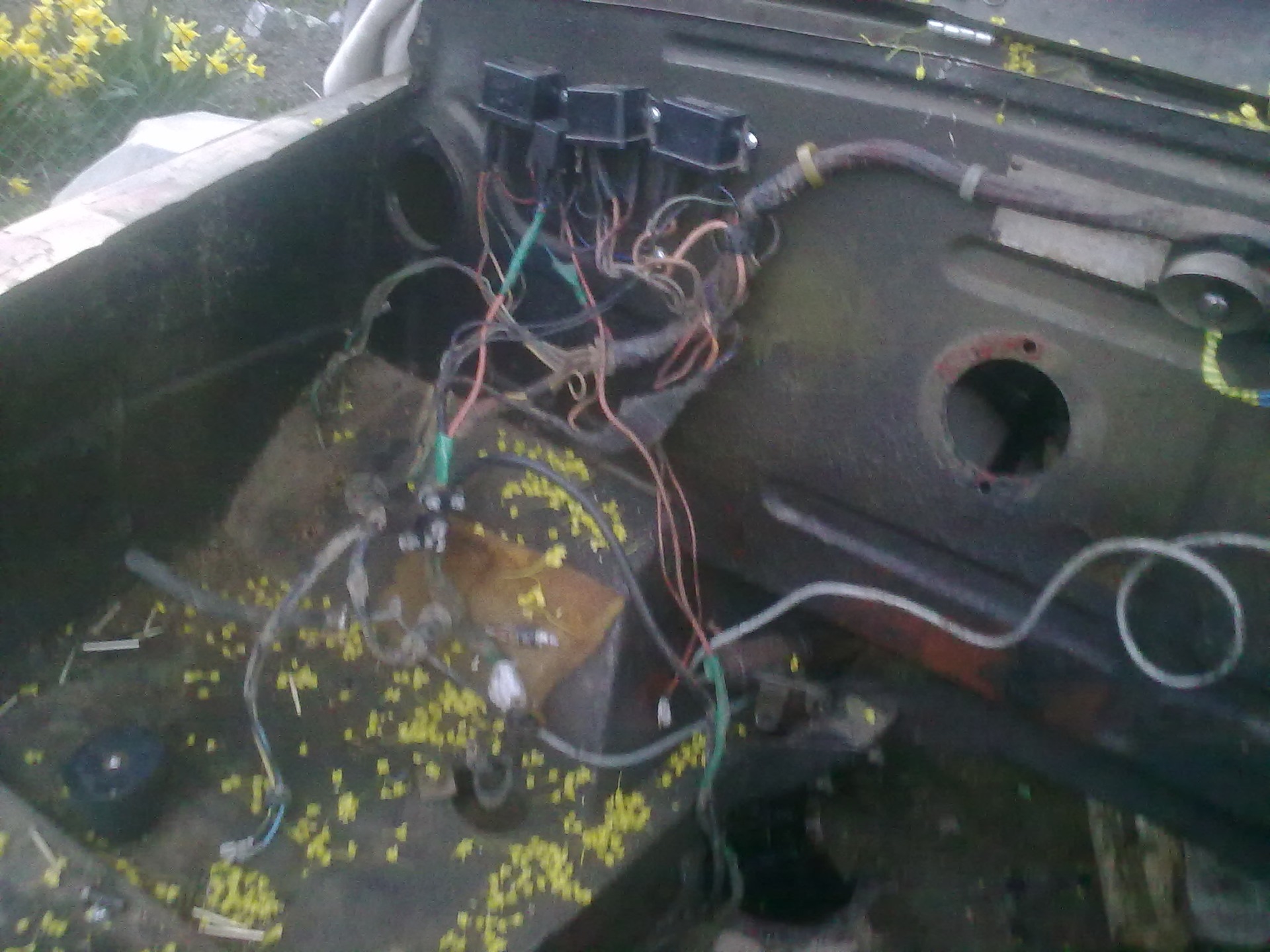 замена проводки — ЛуАЗ 969, 1,6 л, 2015 года | своими руками | DRIVE2