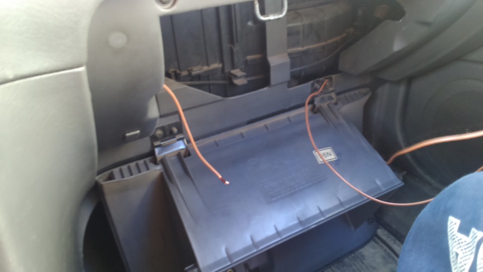 свет в бардачке — DRIVE2