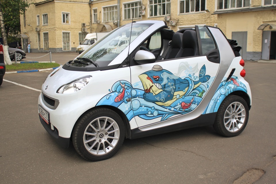 Smart со. Винилография Smart Fortwo. Smart Fortwo аэрография. Smart Fortwo в пленке. Смарт пленка на автомобиль.