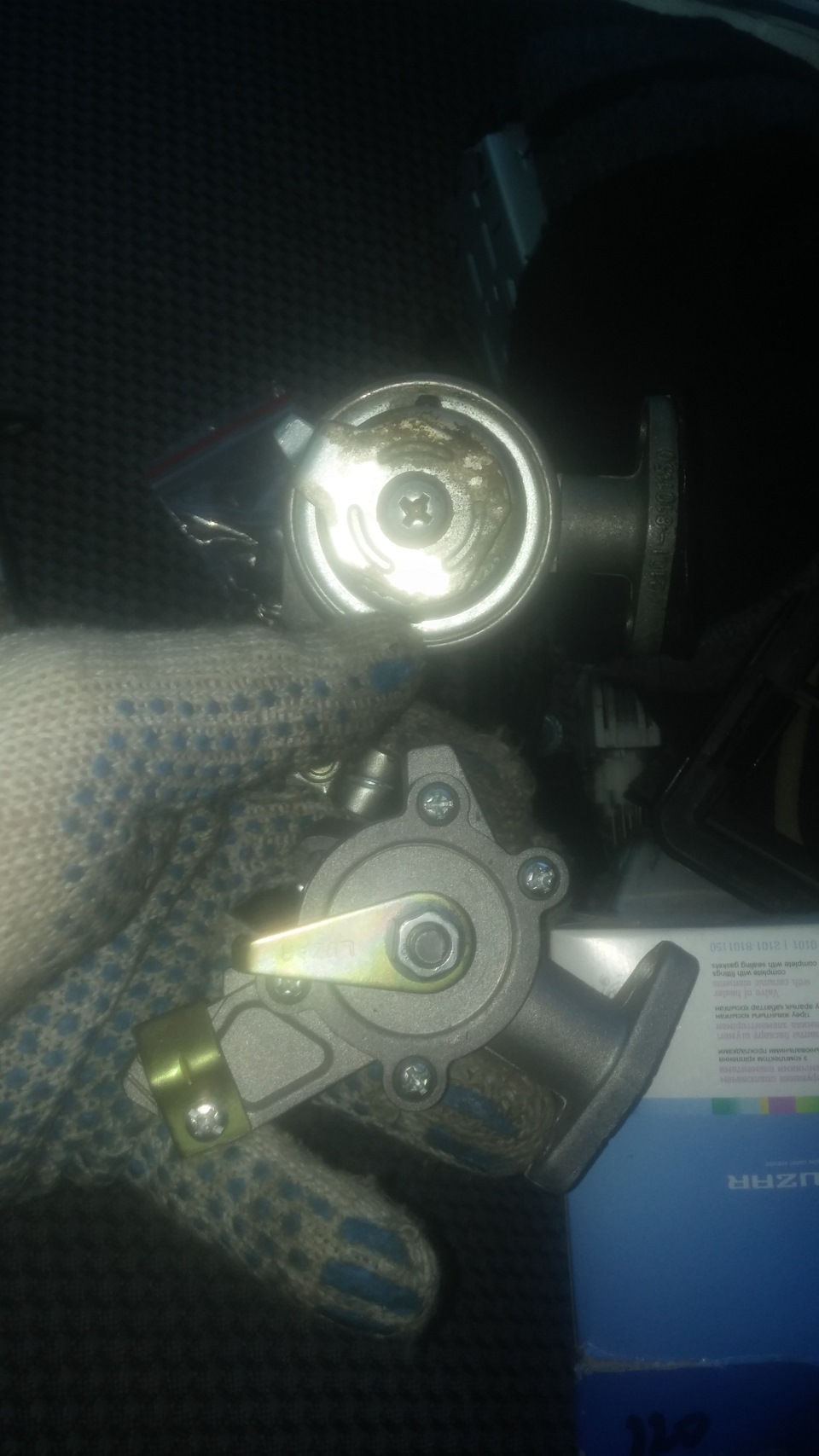 Кран печки. Замена (на классике) — Lada 21074, 1,6 л, 2009 года ...