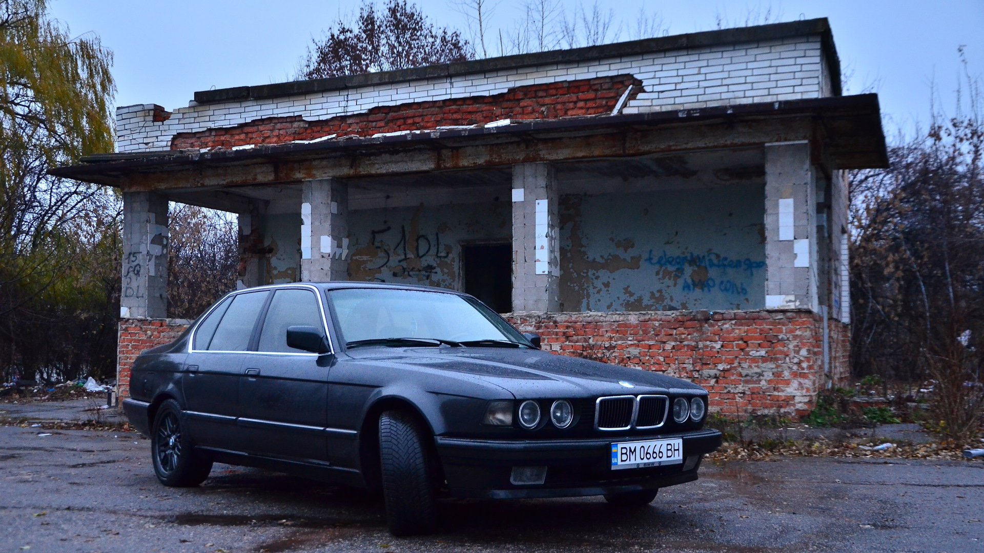 BMW 7 series (E32) 3.0 бензиновый 1992 | Селёдка на DRIVE2