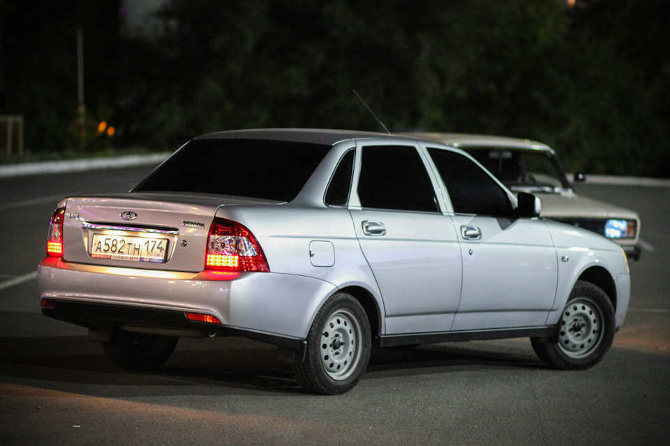 Автомобиль приора. Лада Приора седан. Лада Приора седан 2021. Lada Приора седан. Лада Приора седан серебристая,2016.