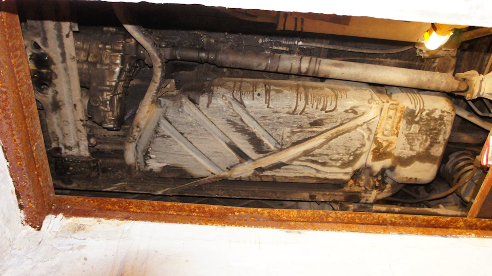 Сколько влазит в бак? — KIA Sportage (1G), 2 л, 1999 года | заправка ...