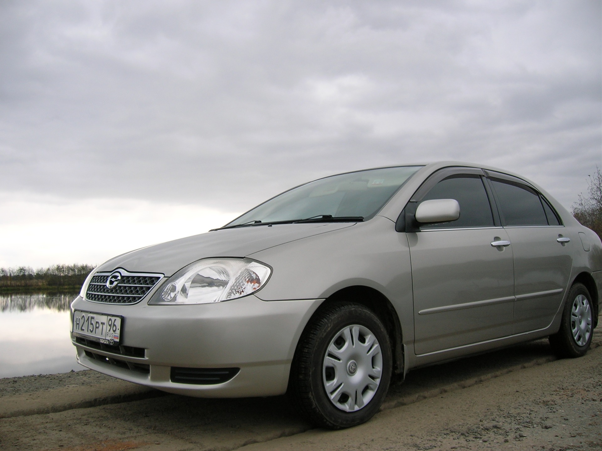  4 2010 Toyota Corolla 15 2002 