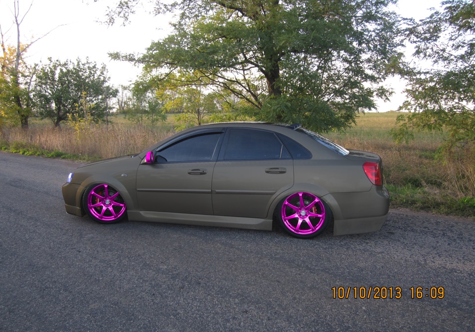 Chevrolet Lacetti stance