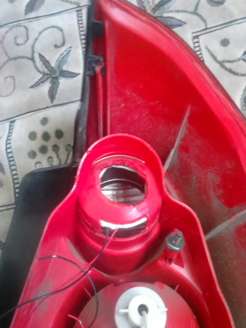 Неожиданно, пришлось придумывать со стопарями — Chery A5 Fora, 2 л ...