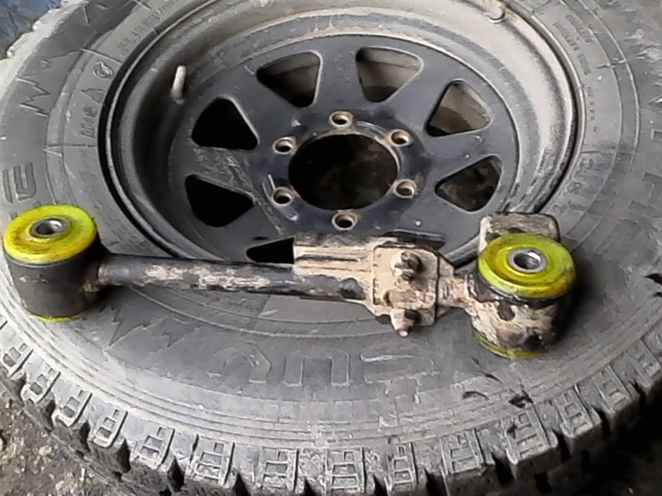 Фото в бортжурнале Nissan Pathfinder (2G)