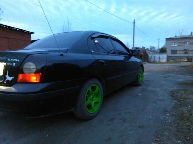 Салатовые диски .финиш !.. Наконец та я их покрасил) — Hyundai Elantra ...