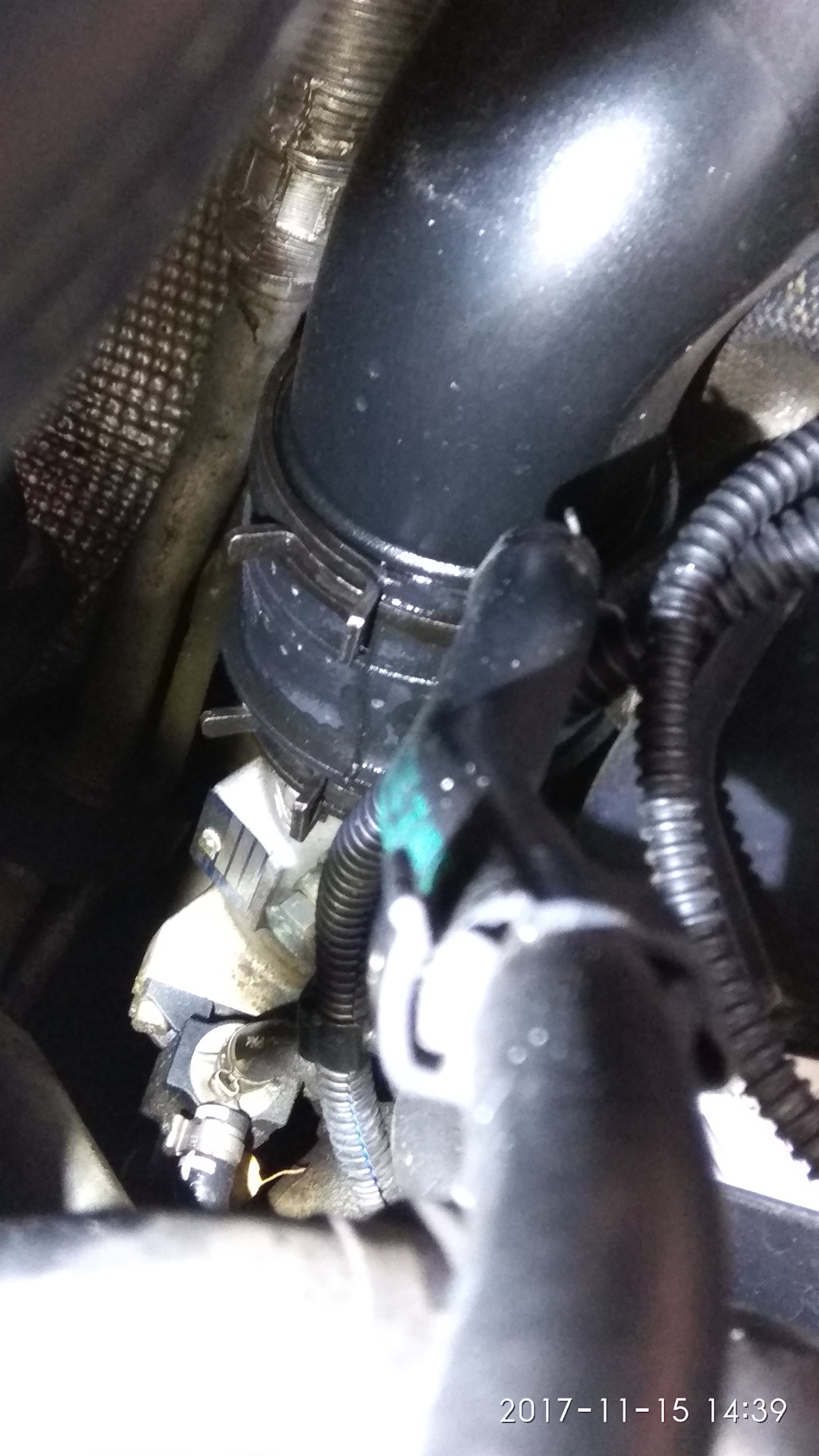 Как устранить запотевание резиновой муфты входного патрубка турбины ...