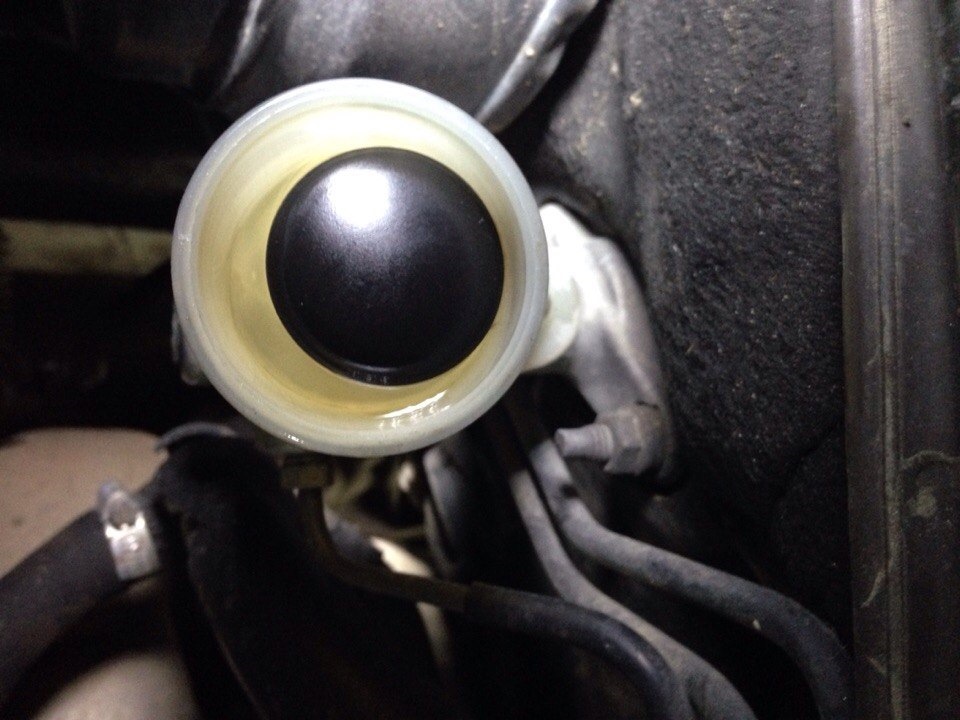 Замена жидкости в сцеплении — Toyota Chaser (80), 2 л, 1989 года ...