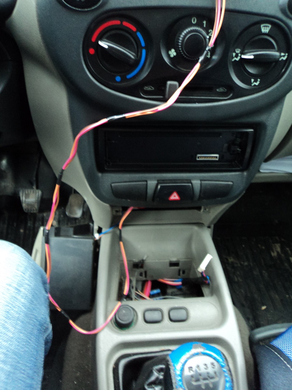 Установка бортового компьютера "ШТАТ Х5-М" или подарок на Новый Год ...