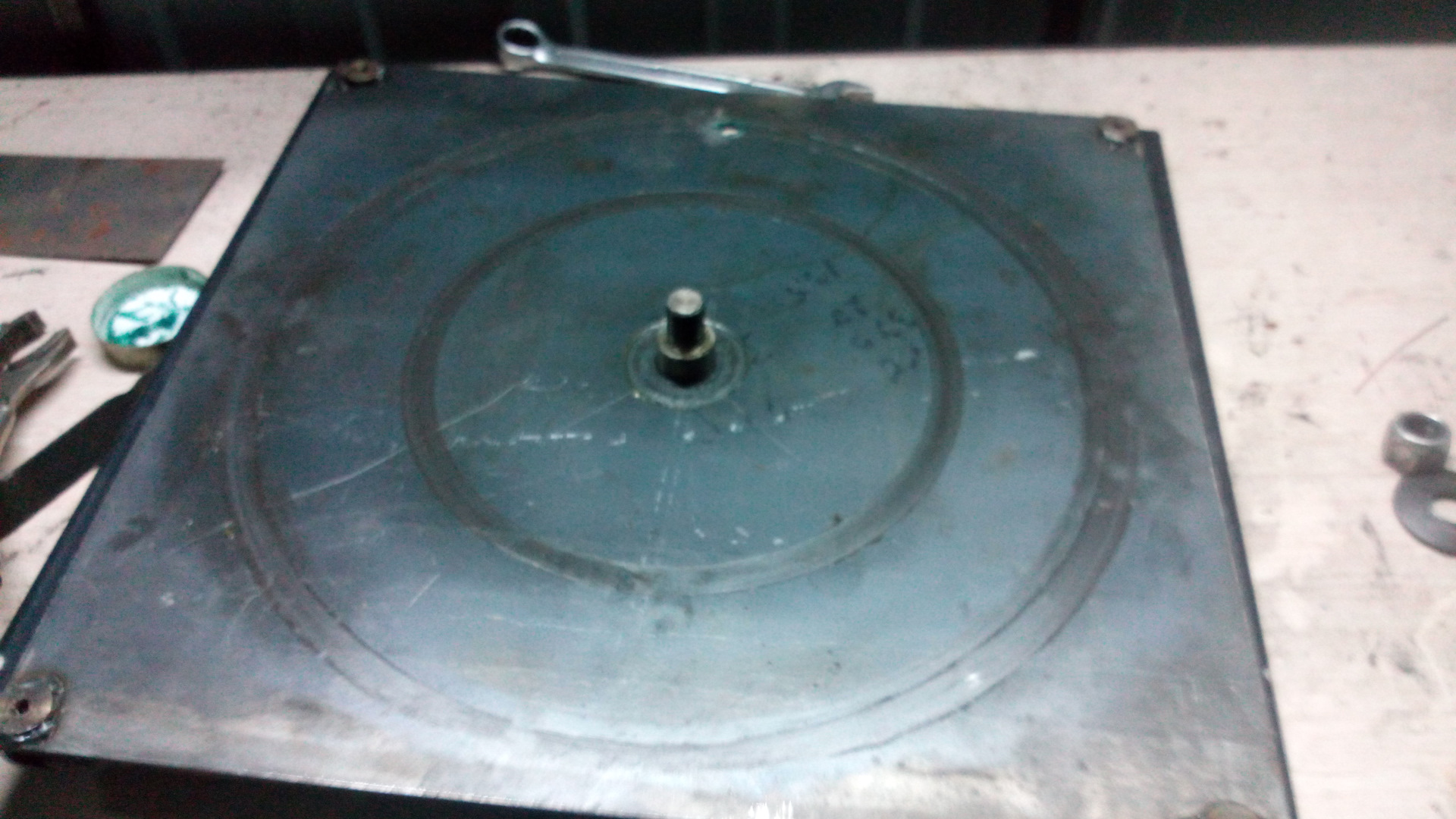 поворотный механизм для кресла в авто