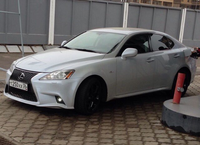 Lexus is250 Nardo Grey