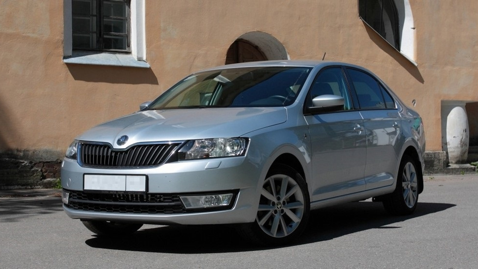 Skoda Rapid 1.6 at. Рапид 2022. Шкода Рапид седан 2022. Skoda Rapid 2022 песочный.