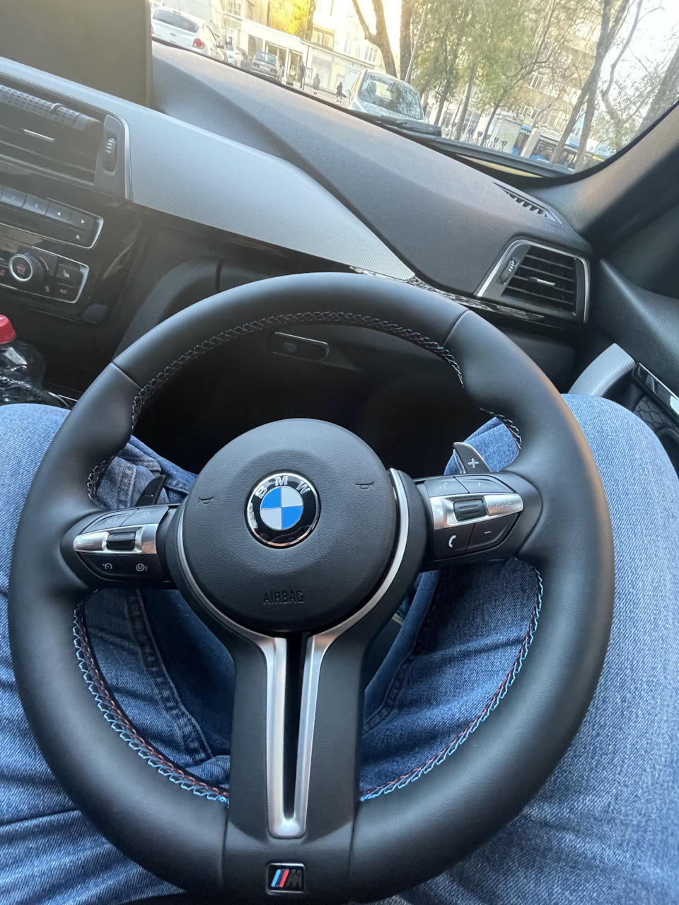 Новый руль — BMW 5 series (F10), 2 л, 2012 года | стайлинг | DRIVE2