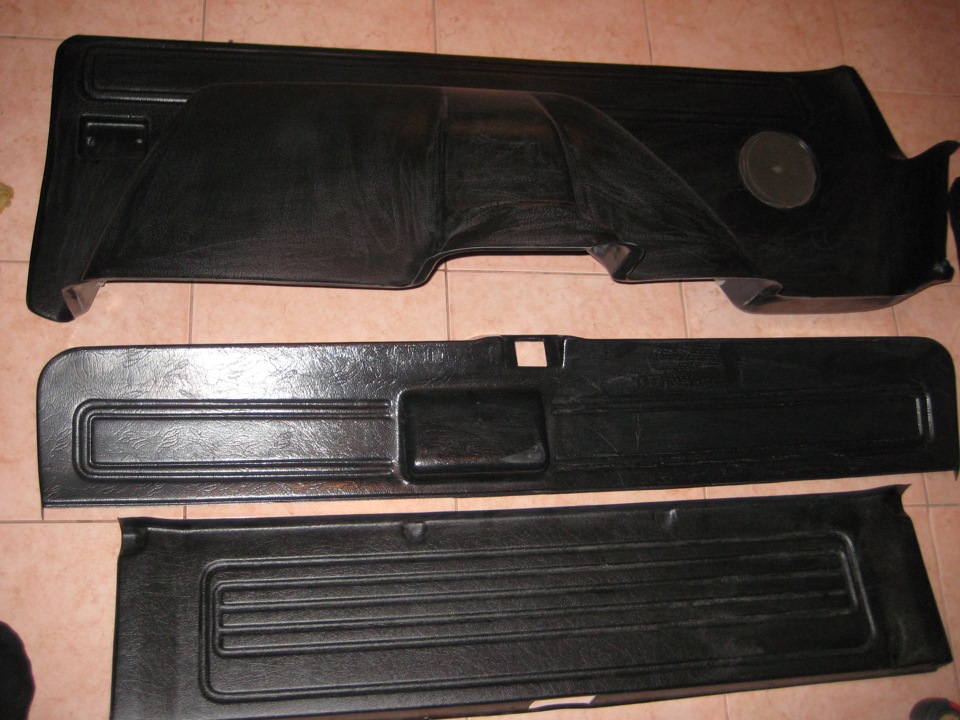 обтяжка карпетом обшивок багажника — Lada 4x4 3D, 1,6 л, 1992 года ...