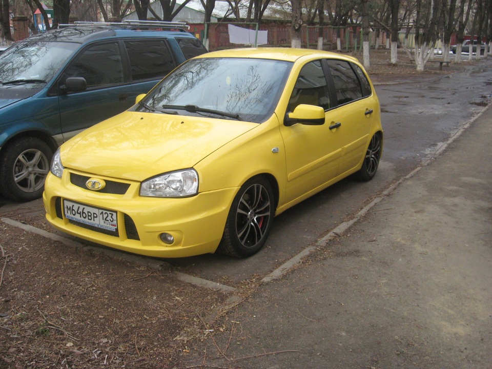 Lada Kalina Sport Р¶С‘Р»С‚С‹Р№ РєСѓРїРµ