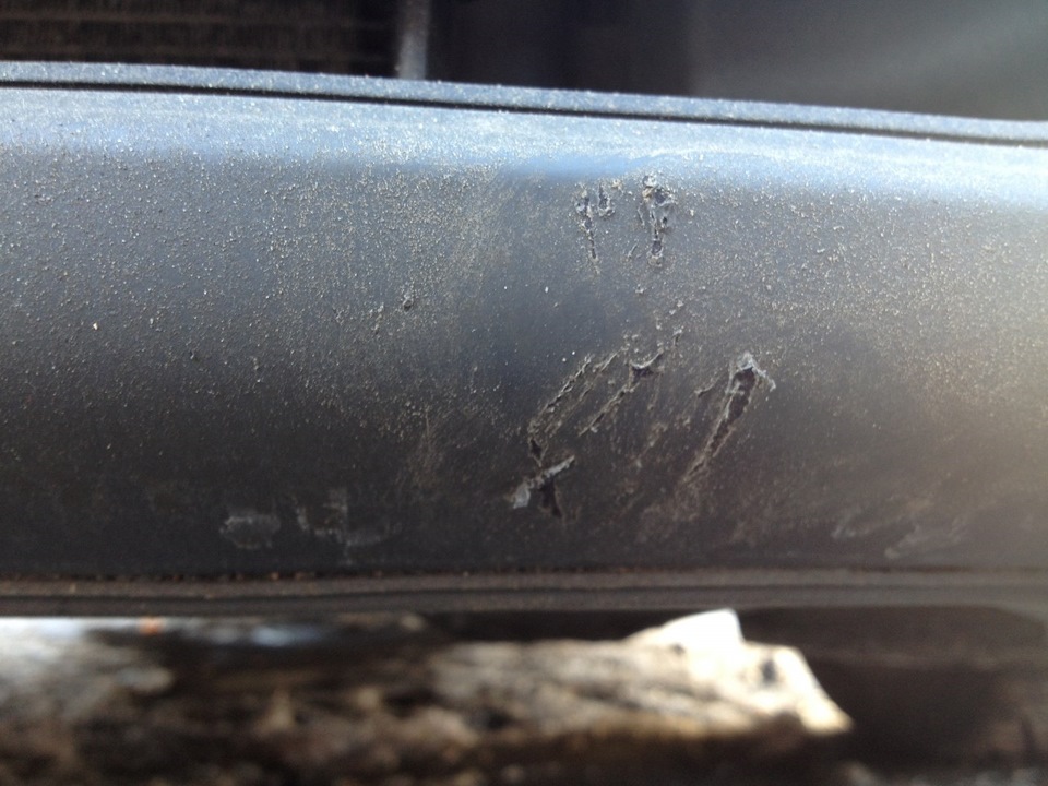 На обычной краске ничего бы не осталось. — Volkswagen Golf R Mk6