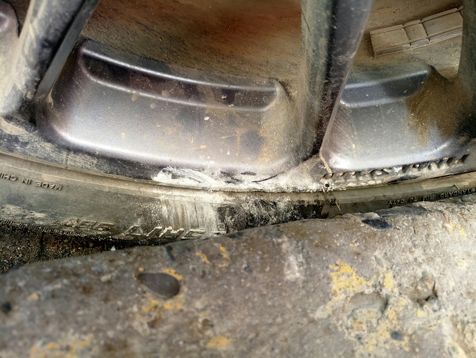 Товарищи, помогите советом! Ударил колесом в бордюр :( — Subaru ...