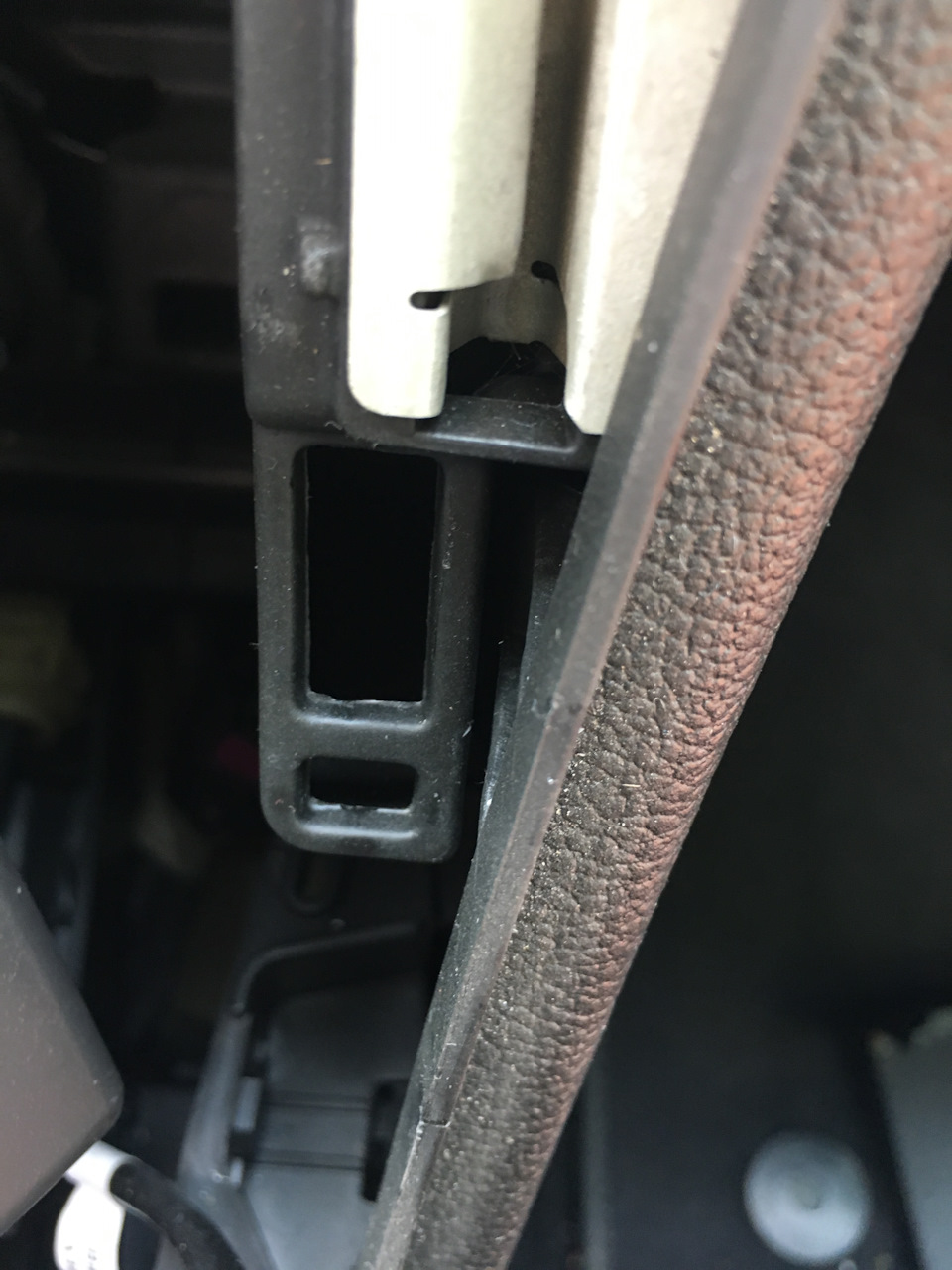 Штатная подсветка КПП + доработка. — Opel Astra J, 1,6 л, 2014 года ...