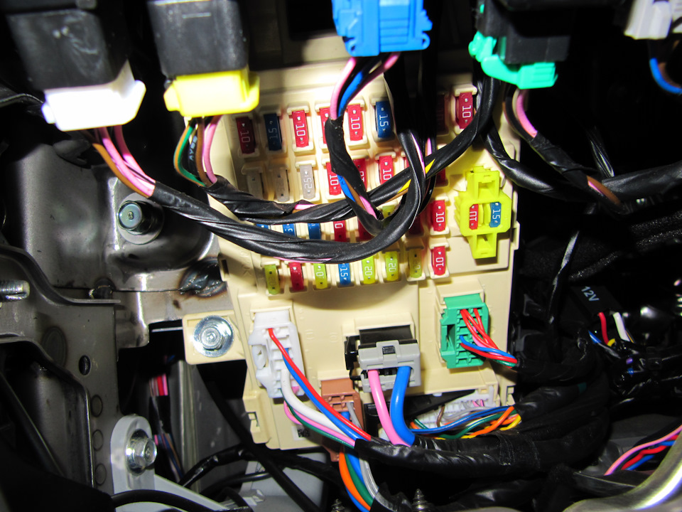 Как поменять предохранитель в розетке - 90 фото