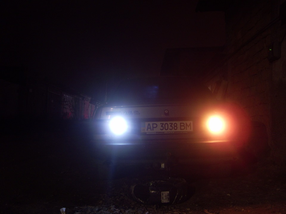 Led лампы в задний ход — Ford Sierra, 2 л, 1991 года | стайлинг | DRIVE2