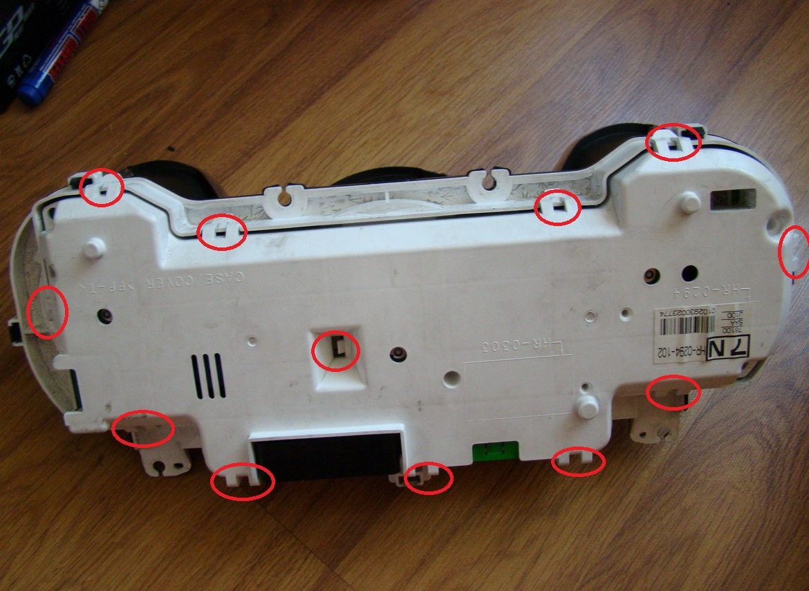 Снятие и разборка панели приборов Honda Fit - Honda Fit (1G), 1,3 л, 2002 года с