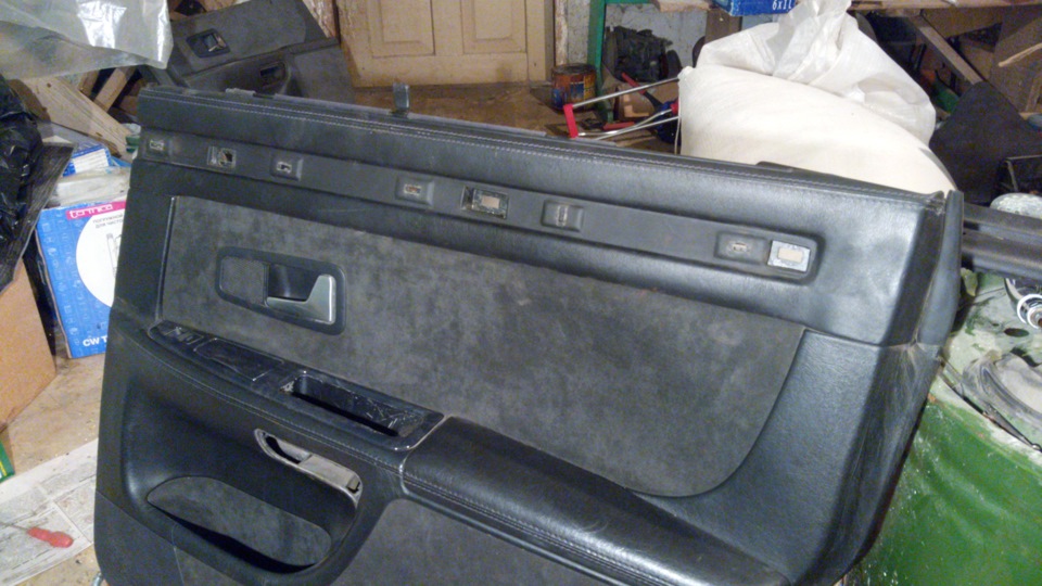 С картами все было не просто. На мои переставлялась верхняя часть от донорских светлых… — Audi A8 (D2)