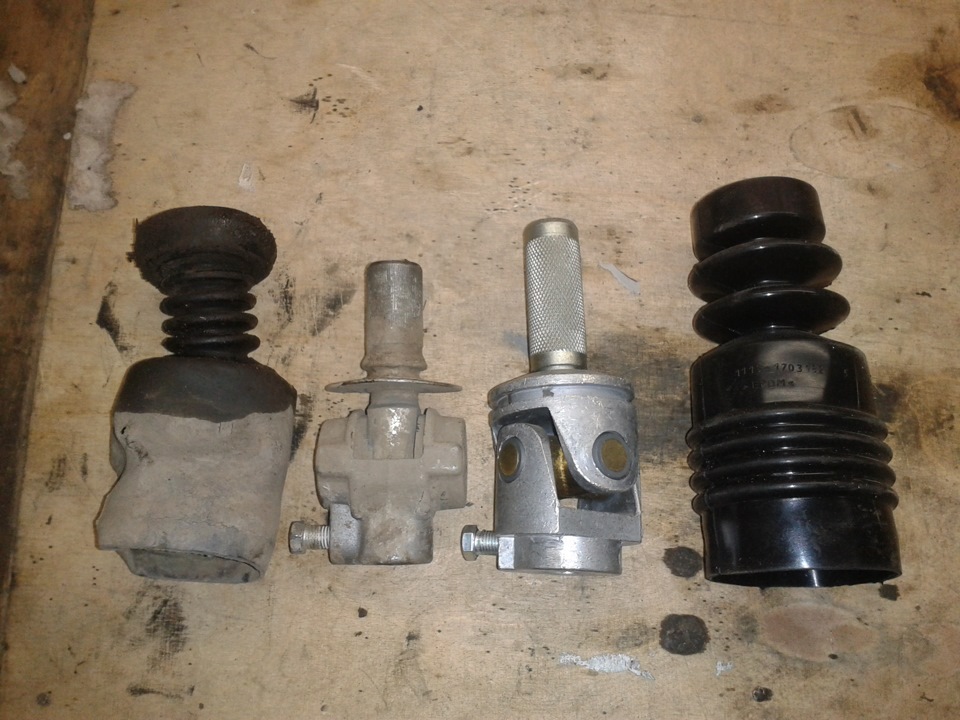 Кулиса КХ и 5 Опора двигателя — Lada Приора седан, 1,6 л, 2011 года ...