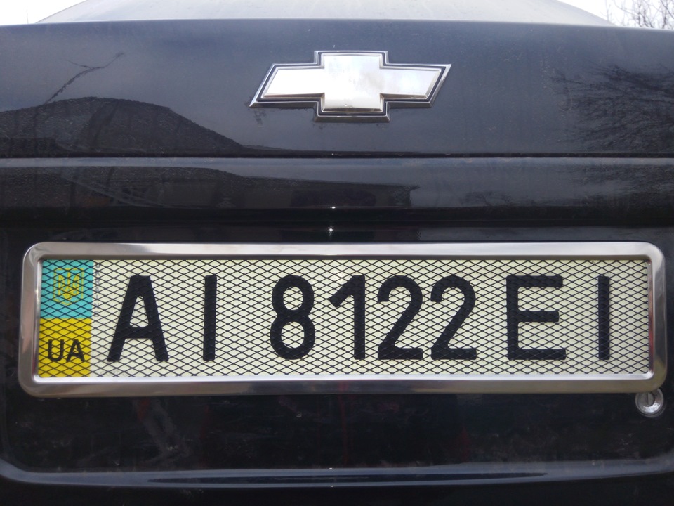 Новая рамка на номер — Chevrolet Aveo Sedan (1G), 1,5 л, 2008 года ...