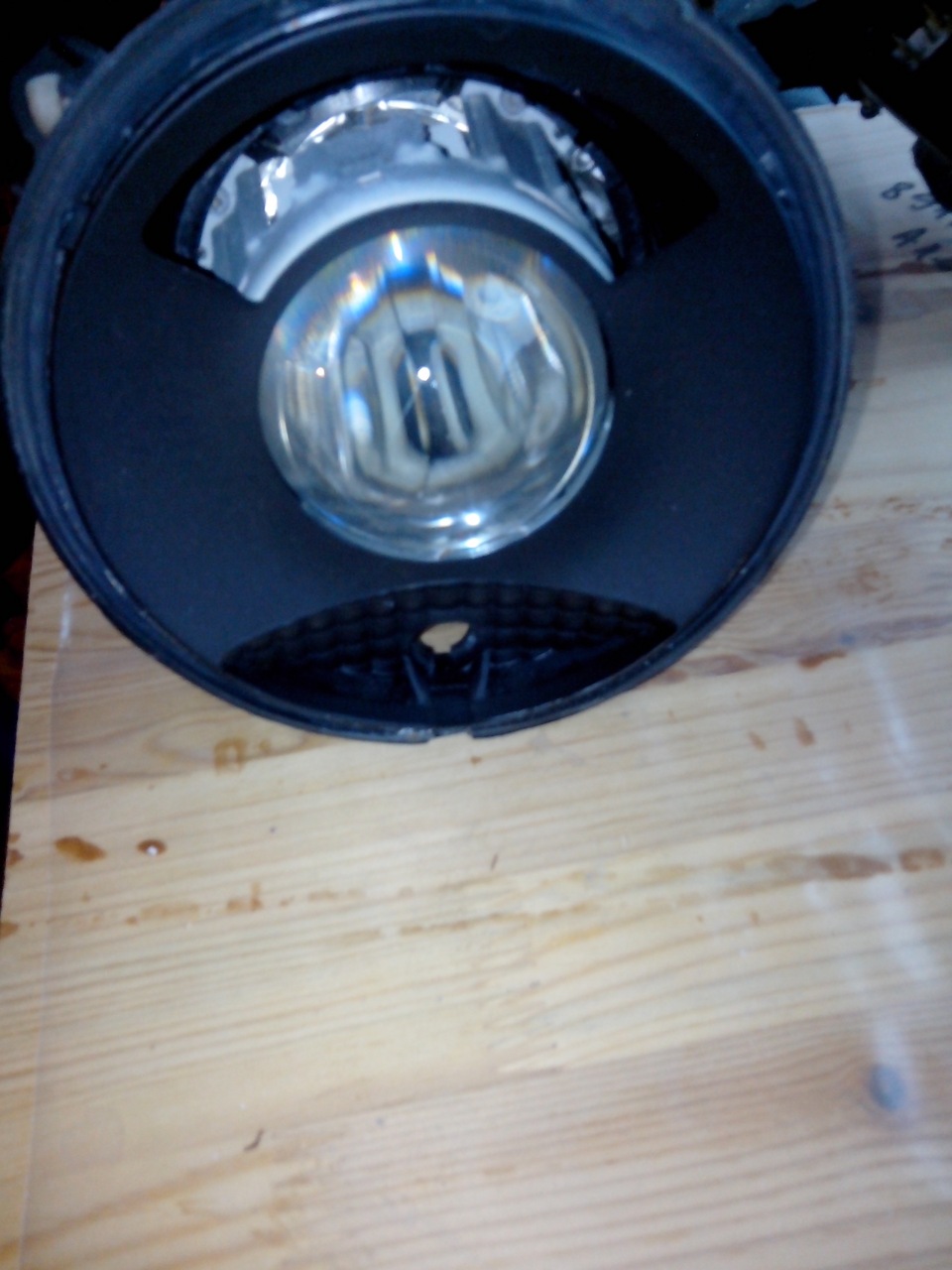 замена стекла на ближнем модуле раздельной оптики Hella — Volkswagen ...