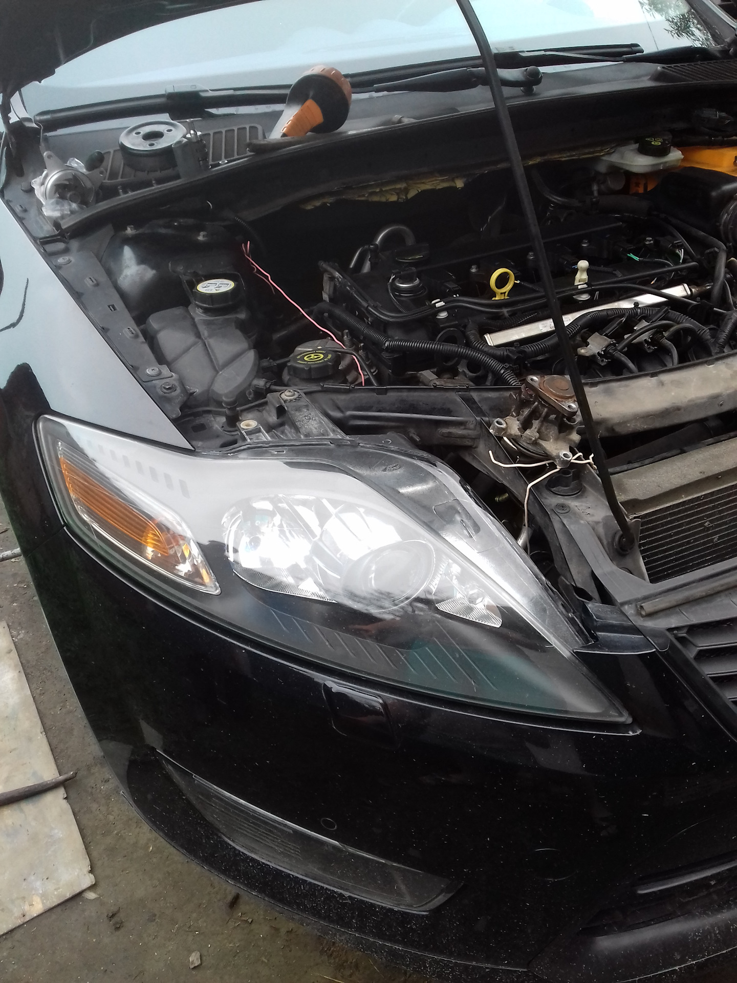 Заменил помпу, не горит доп стоп — Ford Mondeo IV, 2,3 л, 2008 года ...