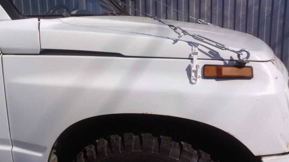 Замки капота (Защита от затмения) — Suzuki Vitara (1G), 1,6 л, 1994 ...