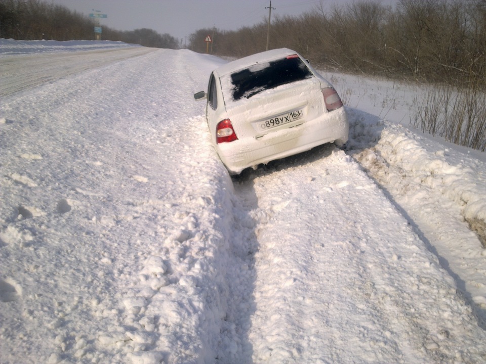 Приора первый снег