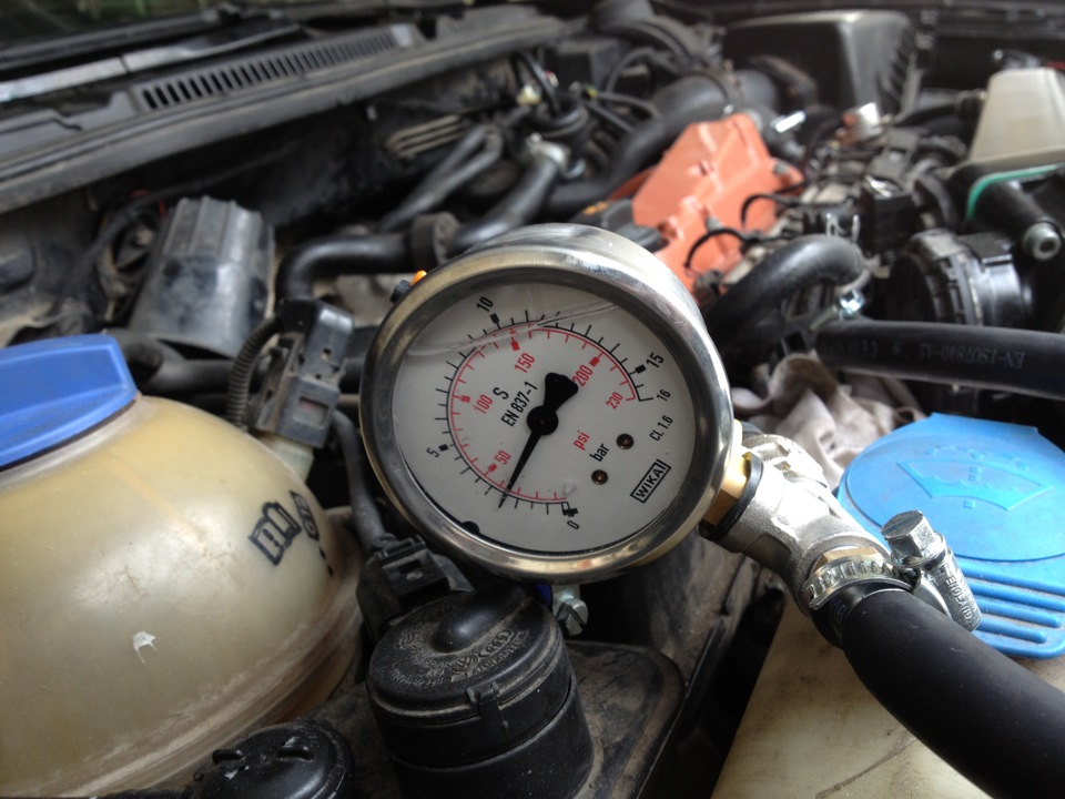 В поисках проблемы — 1)замер давления топлива; 2)Чистка форсунок и ...