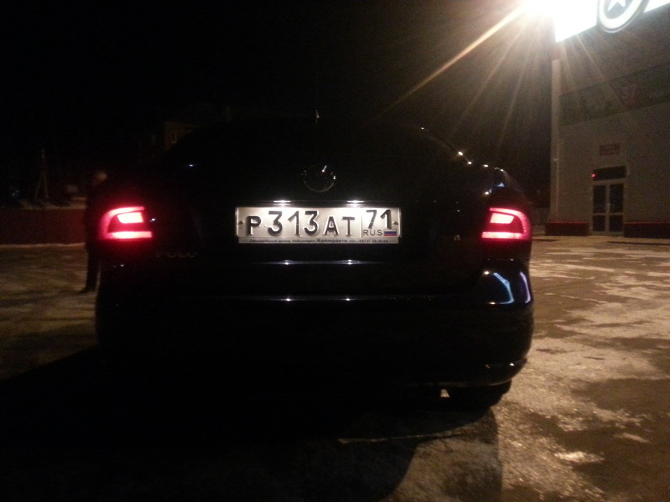 Тонировка задних фар — Volkswagen Polo Sedan, 1,6 л, 2013 года | другое ...