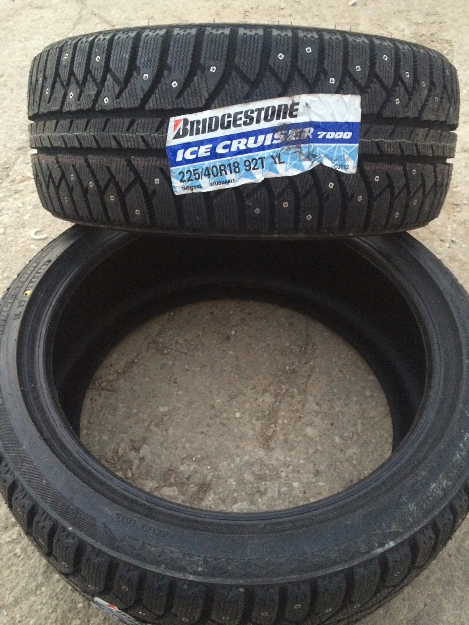 Шины бриджстоун айс крузер. Ice Cruiser 7000 235/50 r18. Шины Bridgestone Ice Cruiser 7000. Bridgestone Ice Cruiser 7000 r14. Мишлен айс Крузер 7000.