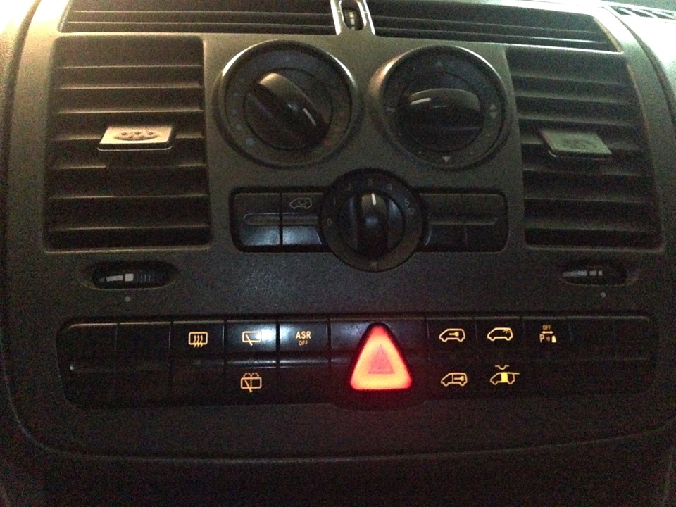 лампочка подсветки рег.печки — Mercedes-Benz Vito (2G), 2,2 л, 2006 ...