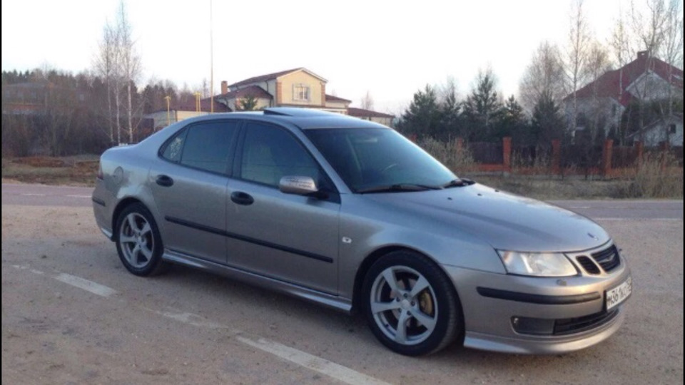 Saab 9-5 1. Сааб молоково. Saab 9-3 черный. Сааб 93 2008. Сааб 93 2008.