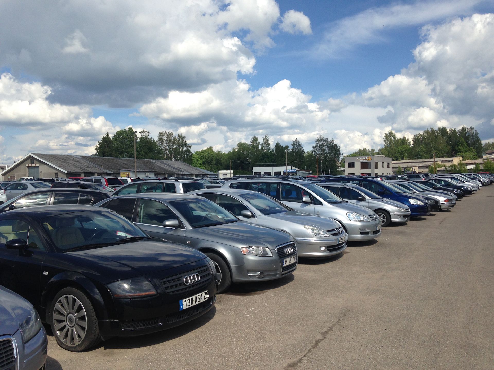 Автомобили из Литвы