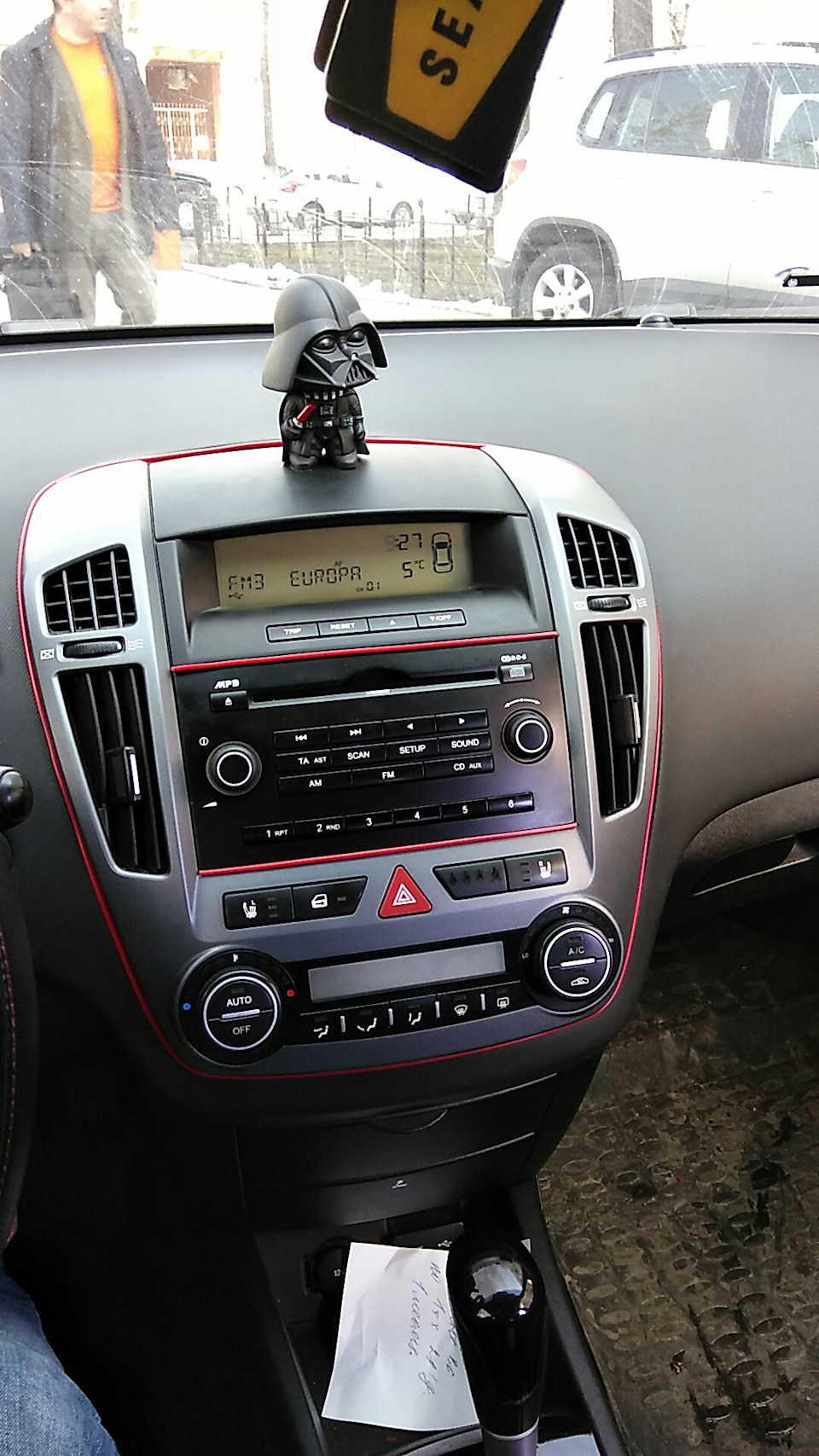 Как снять консоль на киа сид Консоль - KIA Ceed (1G), 1,6 л, 2007 года аксессуары DRIVE2
