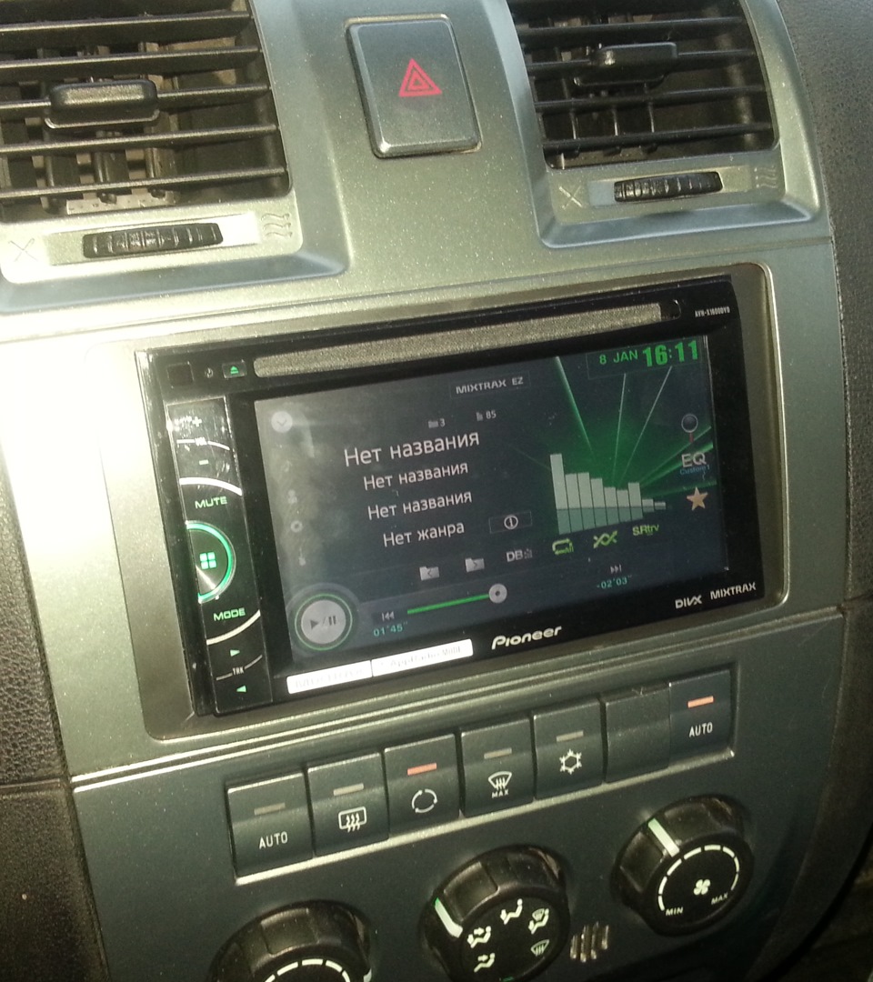 Установка магнитолы Pioneer AVH-X1600DVD — УАЗ Patriot, 2,7 л, 2012 года |  автозвук | DRIVE2